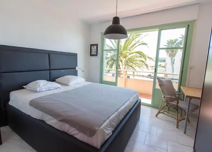 Superbe Duplex En Bord De Lägenhet La Ciotat